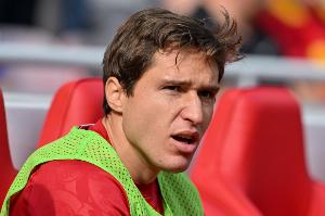 开云体育入口-英媒:米兰&3支英超球队有意基耶萨,利物浦要价2500万-3000万欧