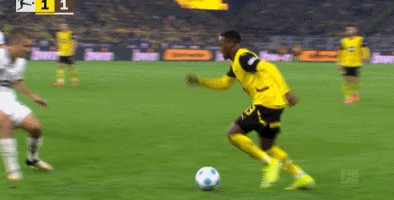 1729296117699041993.gif 1729296117699041993.gif